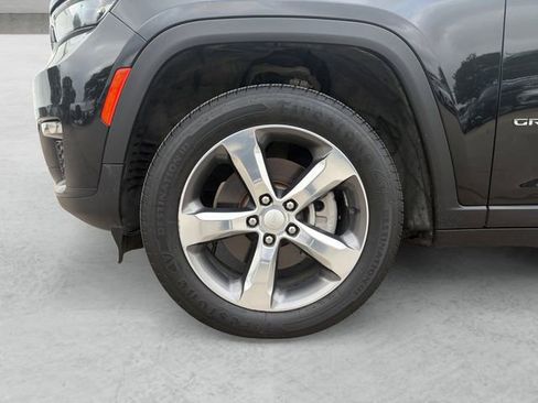 Used 2021 Jeep Grand Cherokee L Limited image 23