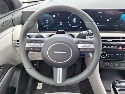 New 2026 Hyundai Tucson Limited AWD/4WD image 17