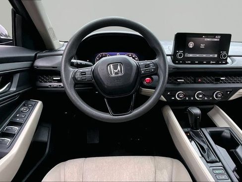 Used 2024 Honda Accord EX image 9
