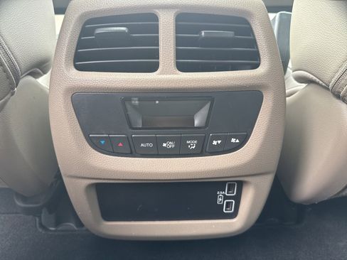 Used 2019 Honda Pilot EX-L image 27
