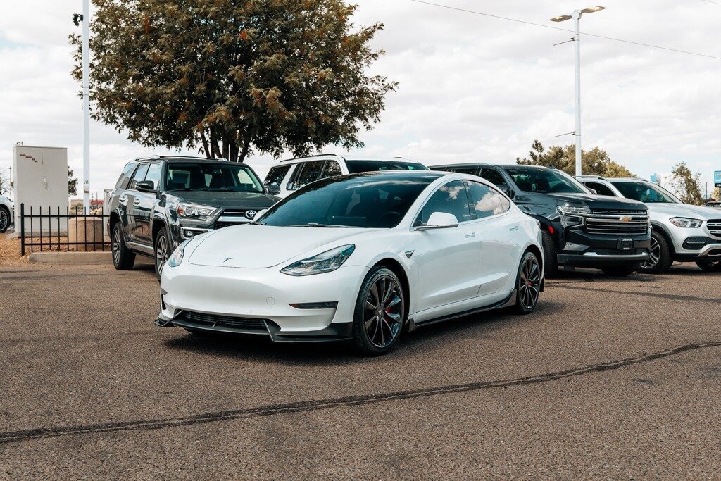 Used 2019 Tesla Model 3 Long Range AWD/4WD image 3