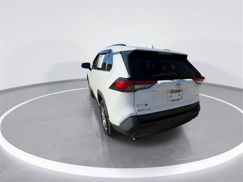 Used 2023 Toyota RAV4 XLE image 7