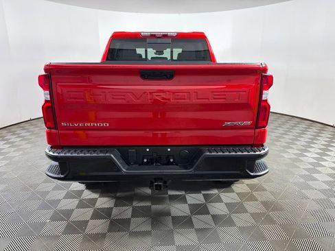 Used 2022 Chevrolet Silverado 1500 ZR2 w/ Technology Package AWD/4WD image 7