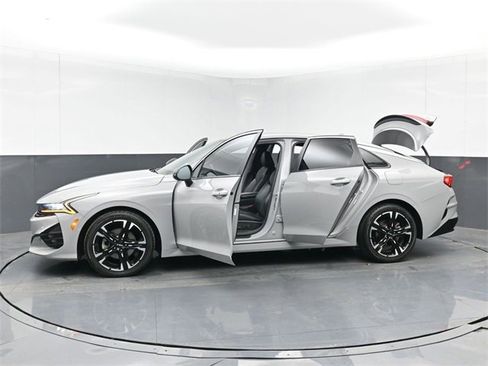Used 2022 Kia K5 GT-Line image 54