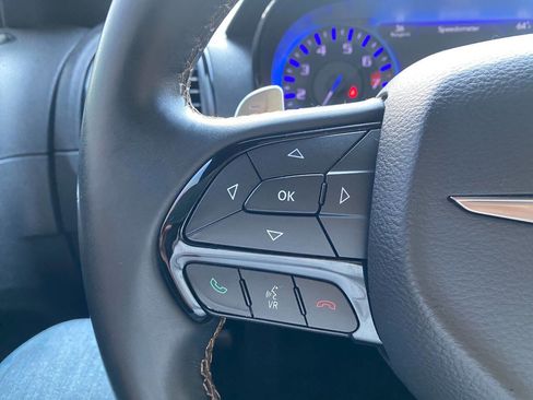 Used 2016 Chrysler 300 S w/ 300S Premium Group image 28