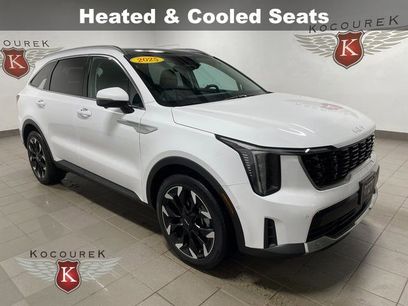 Used 2025 Kia Sorento SX