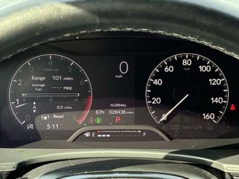 Used 2023 Honda Civic Sport image 2