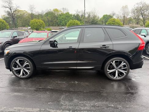 Used 2024 Volvo XC60 B5 Ultimate w/ Protection Package Premier AWD/4WD image 3