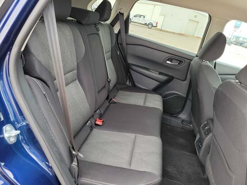 Used 2025 Nissan Rogue SV AWD/4WD image 17
