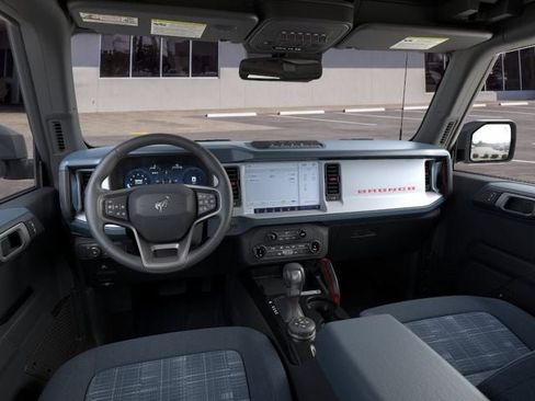 New 2026 Ford Bronco Heritage Edition AWD/4WD image 9