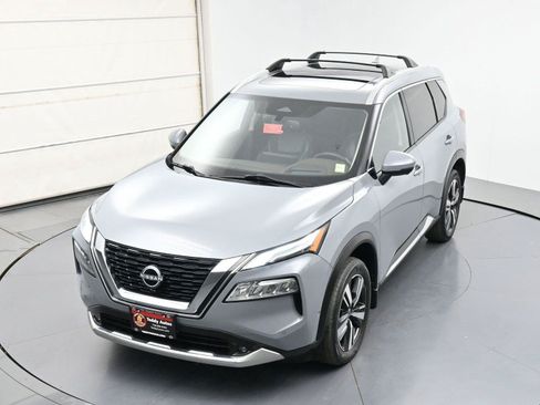 Used 2022 Nissan Rogue Platinum w/ Head-Up Display Package AWD/4WD image 41