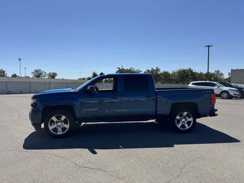 Used 2018 Chevrolet Silverado 1500 LT w/ All Star Edition image 7