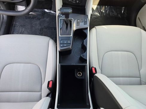 New 2026 Kia Sportage EX w/ EX Panorama Roof Package image 22