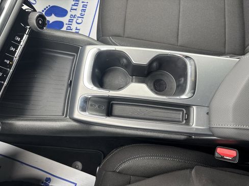 New 2026 Chevrolet Equinox EV LT image 23