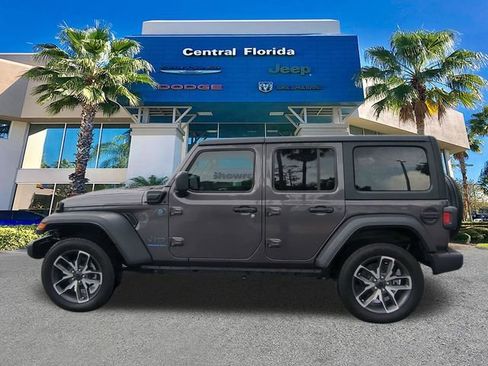 Used 2025 Jeep Wrangler Unlimited Sport S 4xe AWD/4WD image 8