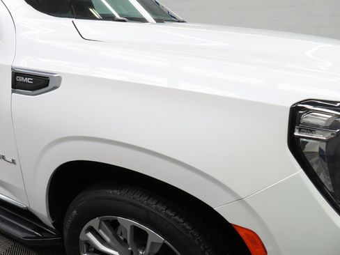 Used 2023 GMC Yukon Denali image 35