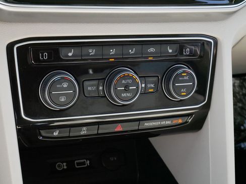Used 2019 Volkswagen Atlas SEL AWD/4WD image 23