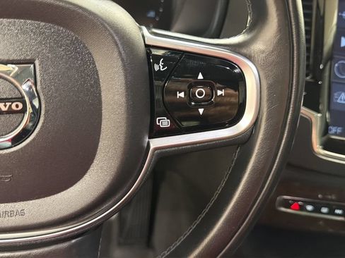 Used 2016 Volvo XC90 T6 Momentum w/ Momentum Plus Package AWD/4WD image 21