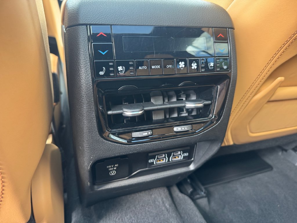 Used 2021 Jeep Grand Cherokee L Summit AWD/4WD image 22