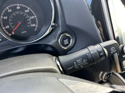 Used 2025 Mitsubishi Outlander Sport SE image 16