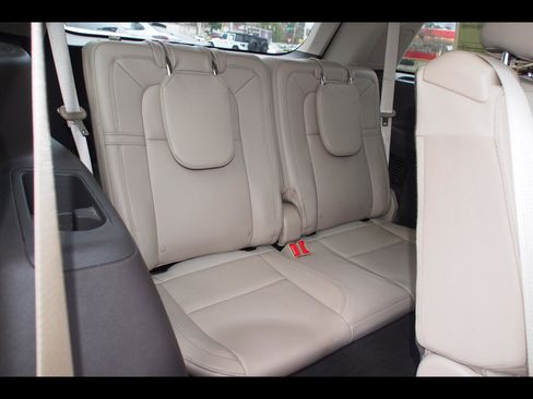 Used 2022 Lincoln Aviator Reserve w/ Equipment Group 201A image 18