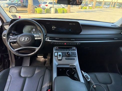 Used 2024 Hyundai Palisade SEL FWD image 9