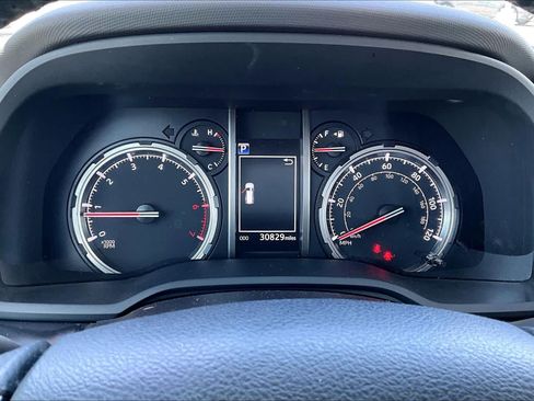 Certified 2023 Toyota 4Runner TRD Off-Road Premium w/ Moonroof Package AWD/4WD image 25