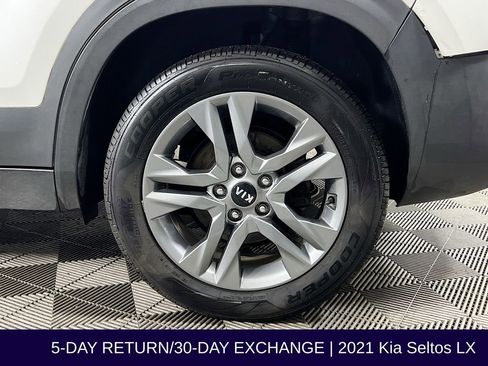 Used 2021 Kia Seltos LX image 33