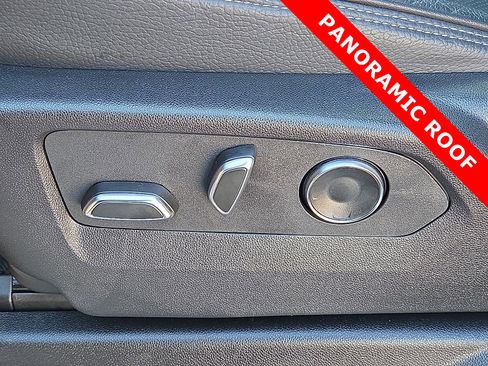 Used 2024 GMC Yukon Denali image 16