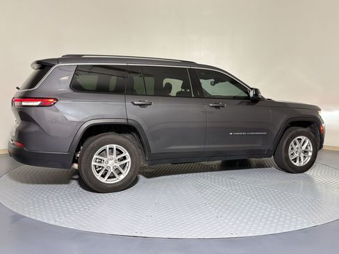 Used 2023 Jeep Grand Cherokee L Laredo w/ Trailer Tow Group (B) AWD/4WD image 9