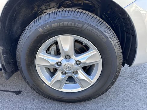 Used 2008 Toyota Land Cruiser image 10