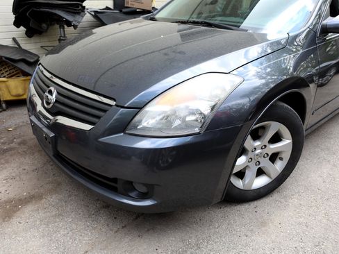 Used 2008 Nissan Altima 2.5 SL w/ SL Pkg image 2