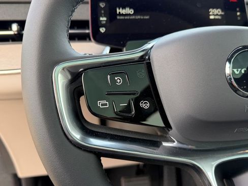 New 2026 Volvo EX90 Plus image 23