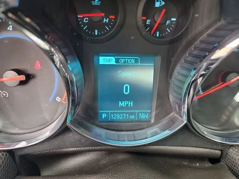 Used 2014 Chevrolet Cruze LTZ w/ Enhanced Safety Package FWD image 14