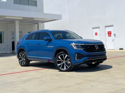 Used 2025 Volkswagen Atlas Cross Sport SEL Premium R-Line AWD/4WD image 6