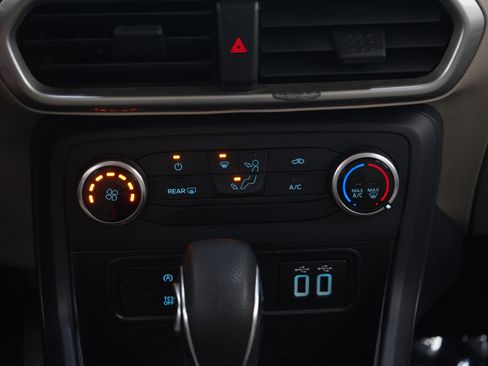 Used 2018 Ford EcoSport S image 18