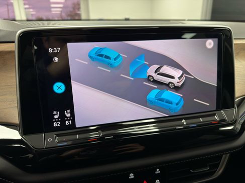 Used 2024 Volkswagen Atlas SE image 22