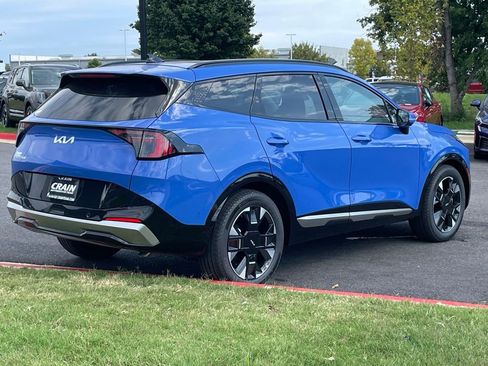 New 2026 Kia Sportage SX image 8