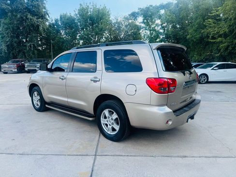 Used 2008 Toyota Sequoia Limited image 6