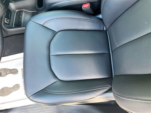 New 2026 Chrysler Pacifica Select image 20