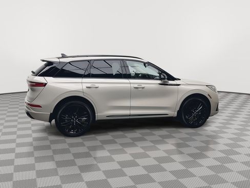 Used 2024 Lincoln Corsair Reserve w/ Equipment Group 201A image 40