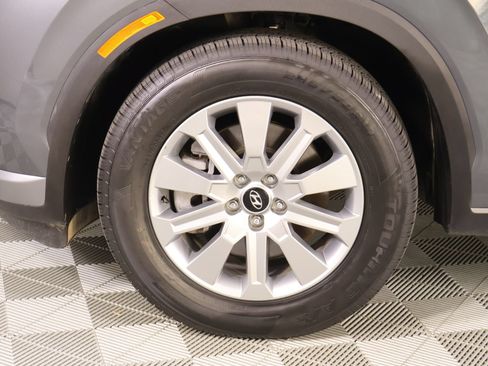 Used 2025 Hyundai Palisade SEL FWD image 19