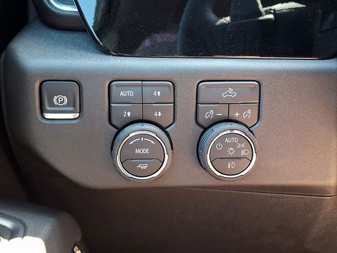 New 2026 Chevrolet Silverado 1500 LT Trail Boss AWD/4WD image 15