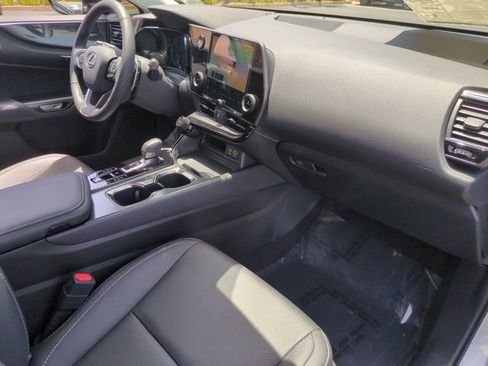 Used 2025 Lexus NX 350 AWD w/ Cold Area Package image 30