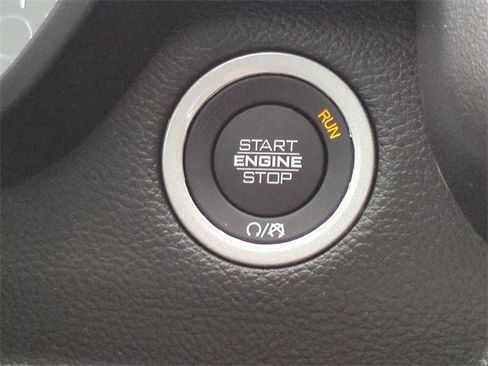 Used 2025 RAM 1500 Big Horn image 34