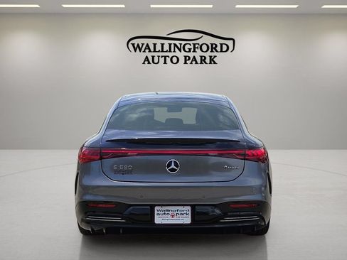 Used 2022 Mercedes-Benz EQS 580 4MATIC Sedan image 5