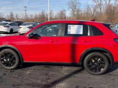 Used 2023 Honda HR-V Sport image 4