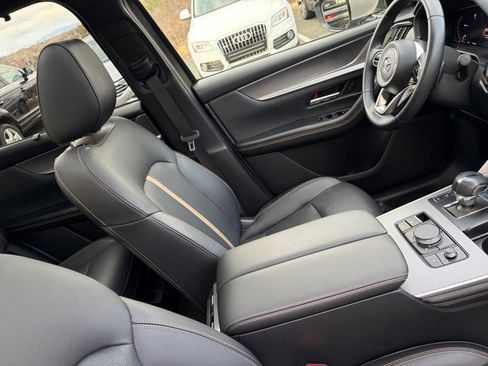 Certified 2025 MAZDA CX-90 3.3 Turbo w/ Premium Plus Pkg image 32