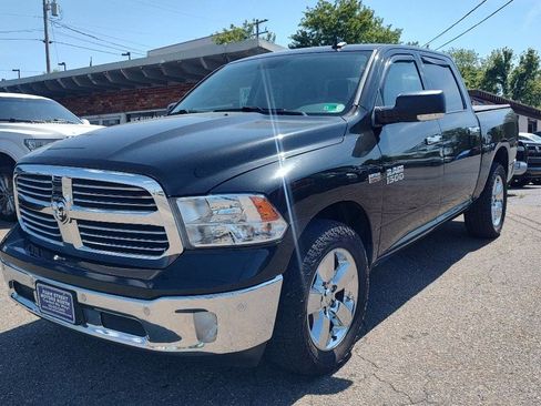 Used 2016 RAM 1500 Big Horn AWD/4WD image 3