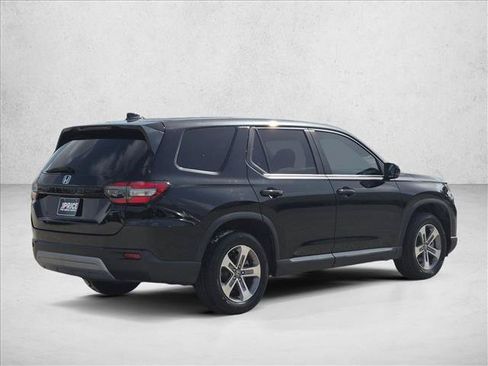 Used 2024 Honda Pilot EX-L image 5